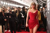 'Taylor Swift's eight-word podcast summary is life-changing and I'll never forget it'
