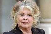 Legendary film star forced to deny she's died after being rushed to hospital