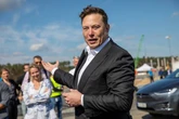 Elon Musk's daughter admits they 'don't have hundreds of thousands of dollars'