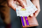 DWP confirms £800 boost for pensioners between these ages this month