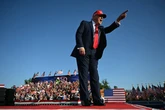 Trump's '2 billion farms' gaffe at Iowa event raises mental clarity concerns amid tax bill claims