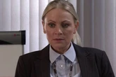Coronation Street Lisa's secret sister 'exposed' as Emmerdale icon in crossover twist
