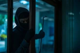 Ex-burglar reveals how they select homes to raid and identify weaknesses
