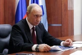 Vladimir Putin 'agrees to Ukraine peace deal' with 'game-changing' security guarantees