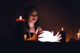 Psychic has everyone giggling as pub shares reason they've had to cancel gig