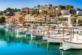 Majorca tourist hotspots 'deserted' with Brits 'abandoning' town and leaving hotels empty