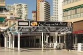 Tourist hotspot 'absolute ghost town' as holiday makers left fuming