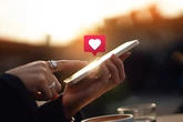 Dating expert warns five 'romantic' gestures could actually be 'red flags'