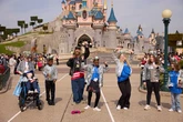 Sam Ryder praises brave kids who took part in dream performance at Disneyland Paris
