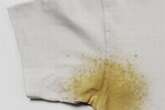 Remove 'stubborn' sweat stains from clothes in 1 hour with common food item