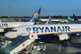 Ryanair introduces huge £500 charge for unruly passengers - have your say