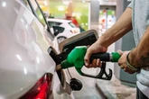 Millions of drivers in England warned 'avoid' petrol station at midday and 5pm