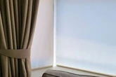 UK households urged to 'close curtains' and issued 'matter of seconds' advice