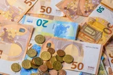 UK tourists urged to adhere to cash rule in Spain this summer