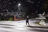 UK faces -7C snow bomb spanning 400 miles with first flurries falling today