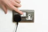 State pensioners told to 'unplug' six items after losing £300 Winter Fuel Payment