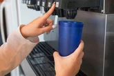 New law in England restaurants with free refills on four drinks banned