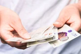 UK households getting five payments worth £3,510 before Christmas