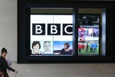 BBC issues update over 'end of terrestrial TV' with UK households having to 'prepare'