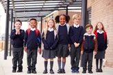 Thousands of parents getting £200 free cash help for school uniforms