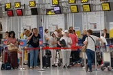 Jet2, Ryanair, Easyjet, TUI passengers warned over new £1 per minute charge