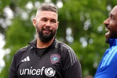 Tony Bellew's brutal warning to Pete Wicks over family after Soccer Aid remark