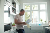 HMRC sending 'warning sign' letters to UK households which could be worth £700