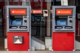 Santander issues 'sorry' to some customers who'll have £180 less in bank account