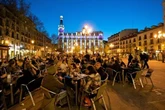 UK tourists in mainland Spain urged 'stay inside' with new rules 'until 5pm'