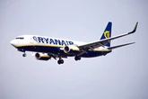 Ryanair fining passengers £500 and deboarding them from plane