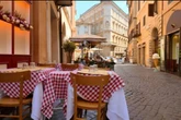 UK tourists at restaurants in Italy face 'charge' for background music