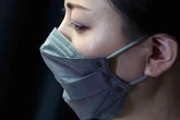 Covid expert says public should wear face masks again 'in crowded spaces'