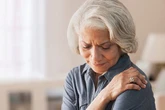 The little-known lung cancer warning sign in your shoulder that you shouldn't ignore