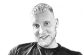 'Devoted' dad Harry Loxton dies at just 29 as town pays tribute