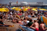All the parts of England set to roast in mini heatwave as temperatures reach 30C