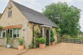 The 'dreamy' Cotswold cottage in the heart of England's 'most beautiful village'