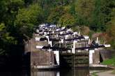 Idyllic 'stairway to heaven' walk in Warwickshire that ends at cosy Sunday lunch pub