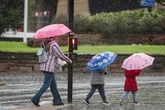 UK to 'disappear' under 400-miles of rain as weather map turns blue