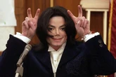 Lifelike cake of controversial Michael Jackson to be unveiled at NEC show