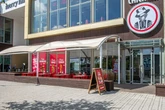 Inside big new restaurant 'better than KFC' that caused queues at Merry Hill