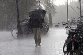Midlands thunderstorm warning after UK sizzles in 26C May heat