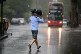Thunder and lightning forecast to bring 35C heatwave to abrupt end next week