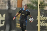 Worrying Emi Martinez injury update from Argentina after Aston Villa problem