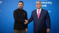 Zełenski krytykuje Budapeszt. „Viktor Orban wszędzie blokuje Ukrainę”