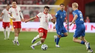 Kamiński dobija strzał Lewandowskiego na 3:0