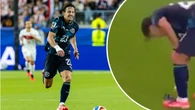 Takiej sceny na mundialu jeszcze nie było. Piłkarz zwinął sędziemu zegarek