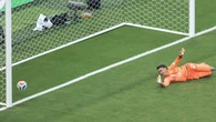 Muslera najgorszym piłkarzem mundialu. Zobacz skrót Urugwaj – Hiszpania