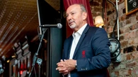 FIFA, tatuaże i triumf w Lidze Mistrzów. To on zainwestował w Wisłę Kraków