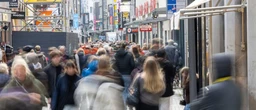 „Opposition in der Regierung hat noch nie funktioniert“ Spahn kritisiert SPD wegen Teilnahme an „Stadtbild“-Demo