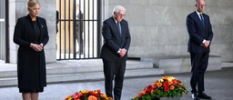 Gedenken an Kriegsende vor 80 Jahren Steinmeier wirft Putin „Geschichtslügen“ und Trump „Wertebruch“ vor